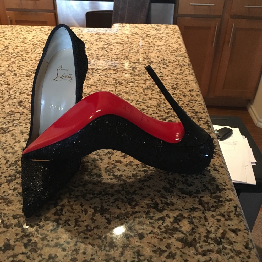 So Kate size 38